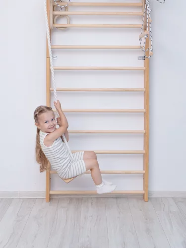 Pikler-Dreieck Set aus 4 Teilen: Indoor-Spielplatzbogen und Dreieck-Klettergerüst, Montessori-Toddler-Spielgymnastik